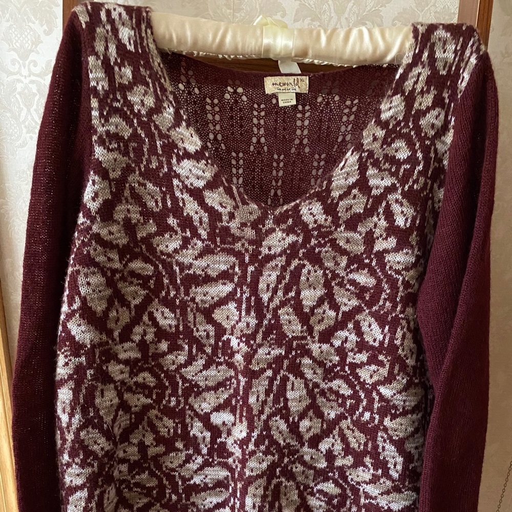 Oneworld sweater